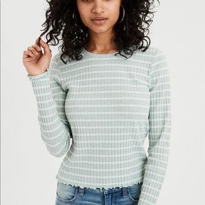 American Eagle long sleeve rubbed tee